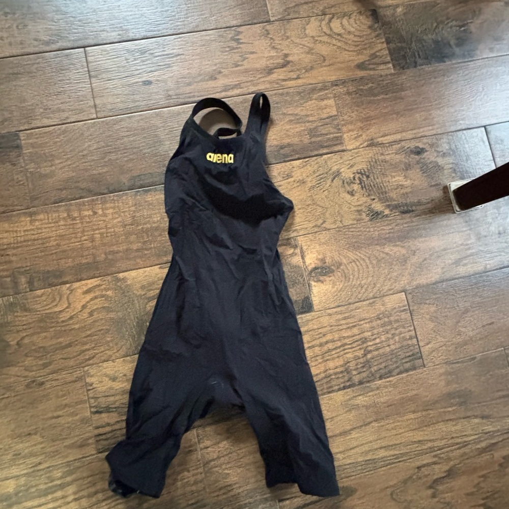 Arena Black and Gold Carbon Air tech suit size 28